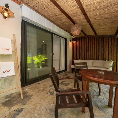 Lov Adults Only Faralya